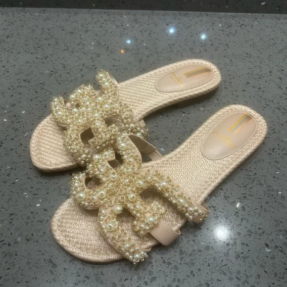 Elegant Pearl Embellished Women's Slides - Picture 1 of 8